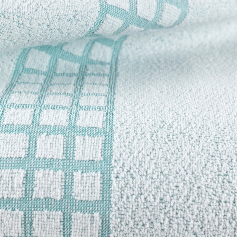 Toalha de Banho Geórgia Profissional 60% Algodão Bordados Verdes – 1 Peça - Imagem 2