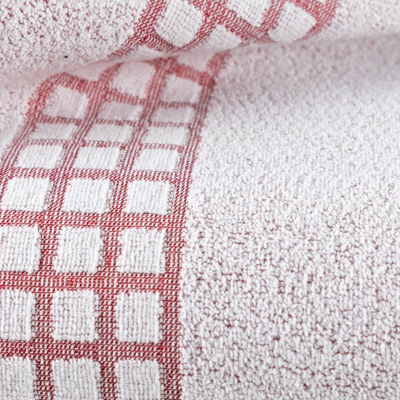 Toalha de Banho Geórgia Profissional 60% Algodão Bordados Vermelhos – 1 Peça - Imagem 2
